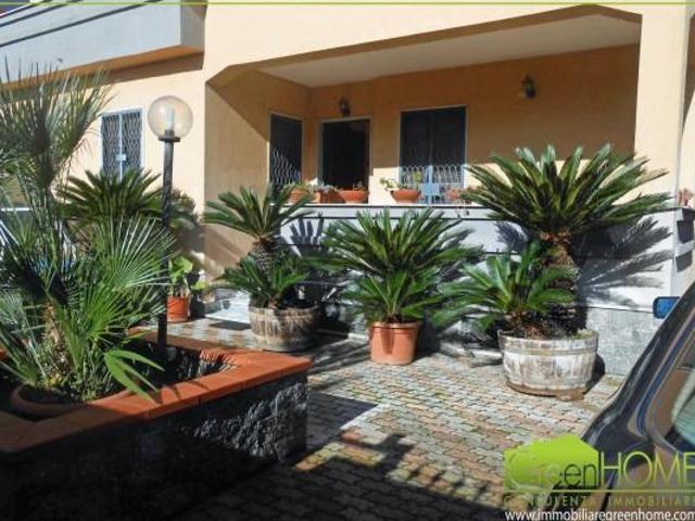 Villa Indipendente in vendita a Giugliano In Campania, Campania