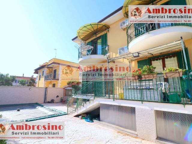 Villa Indipendente in vendita a Lago Patria, Giugliano in Campania