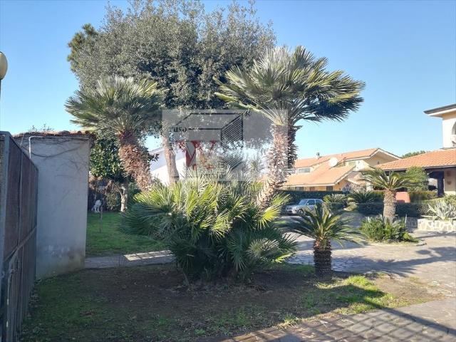 Villa Indipendente in vendita a Giugliano In Campania, Campania