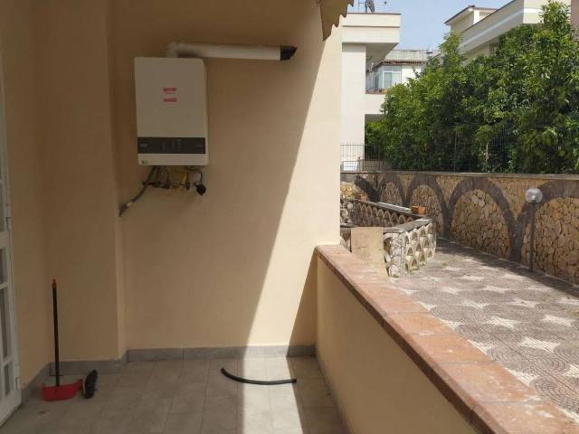 Villa Indipendente in vendita a Giugliano In Campania, Campania
