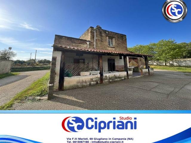 Villa Indipendente in vendita a Giugliano In Campania, Campania