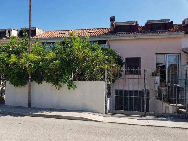 Villa Indipendente in vendita a Varcaturo, Giugliano in Campania