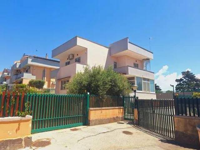 Villa Indipendente in vendita a Giugliano In Campania, Campania