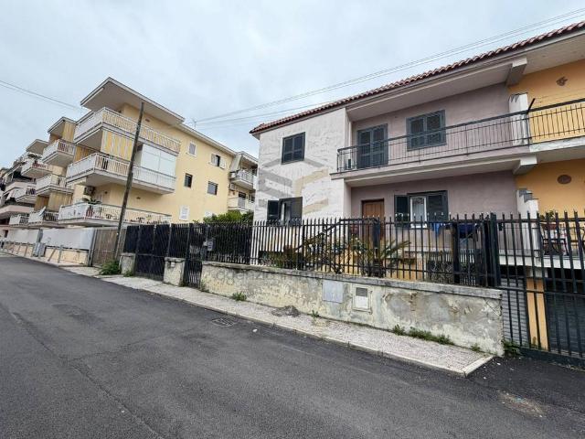 Villa Indipendente in vendita a Giugliano In Campania, Campania