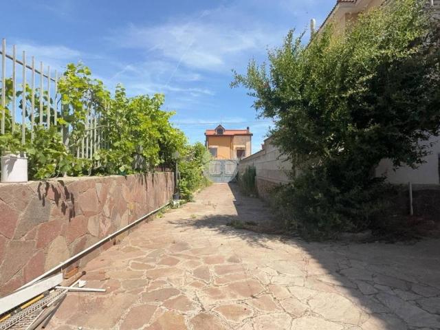 Villa Indipendente in vendita a Giugliano In Campania, Campania