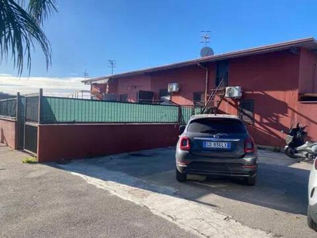 Villa Indipendente in vendita a Giugliano In Campania, Campania