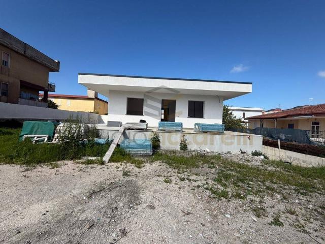 Villa Indipendente in vendita a Giugliano In Campania, Campania