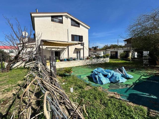 Villa Indipendente in vendita a Festinese, Giugliano in Campania