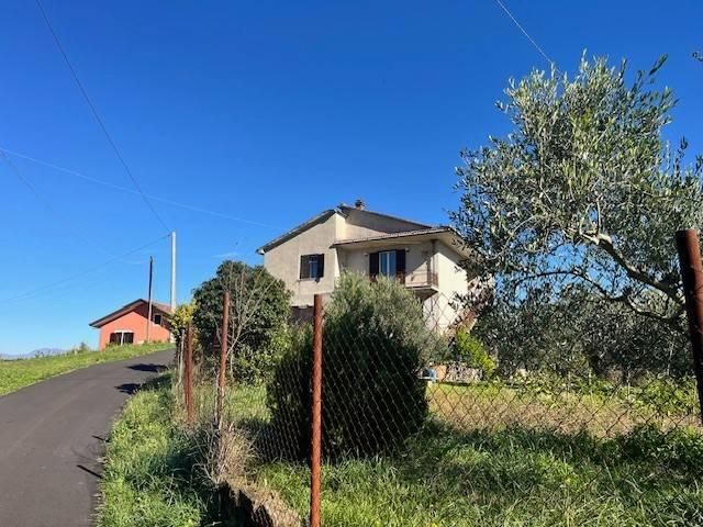 Villa Indipendente in vendita a Ceccano, Lazio