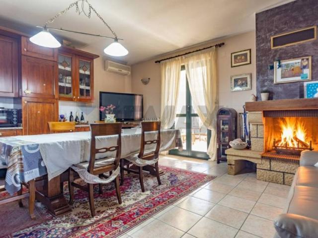 Villa Indipendente in vendita a Giulianova, Abruzzo