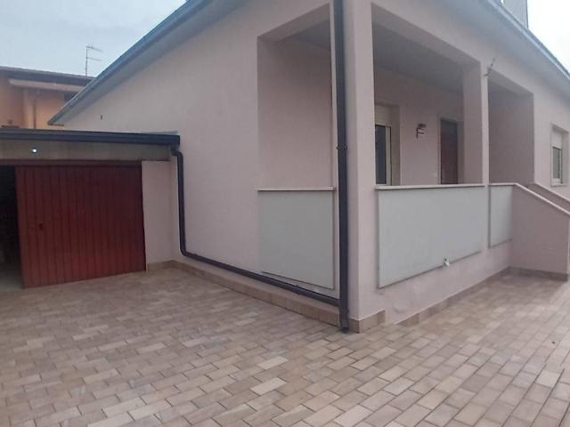 Villa Indipendente in vendita a Giulianova, Abruzzo
