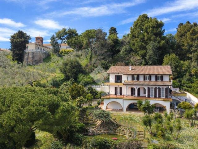 Villa Indipendente in vendita a Giulianova, Abruzzo