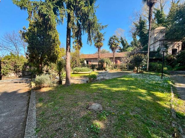 Villa Indipendente in vendita a Giulianova, Abruzzo