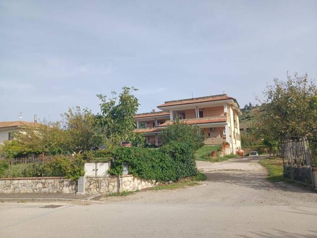 Villa Indipendente in vendita a Giungano, Campania
