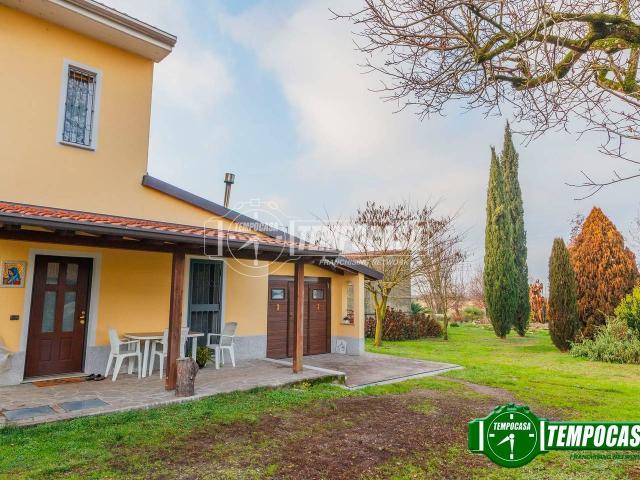 Villa Indipendente in vendita a Giussago, Lombardia