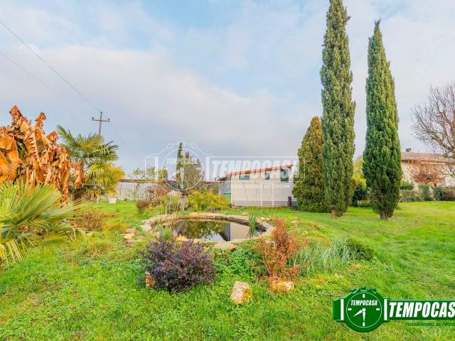 Villa Indipendente in vendita a Giussago, Lombardia
