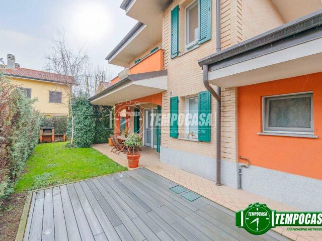 Villa Indipendente in vendita a Giussago, Lombardia