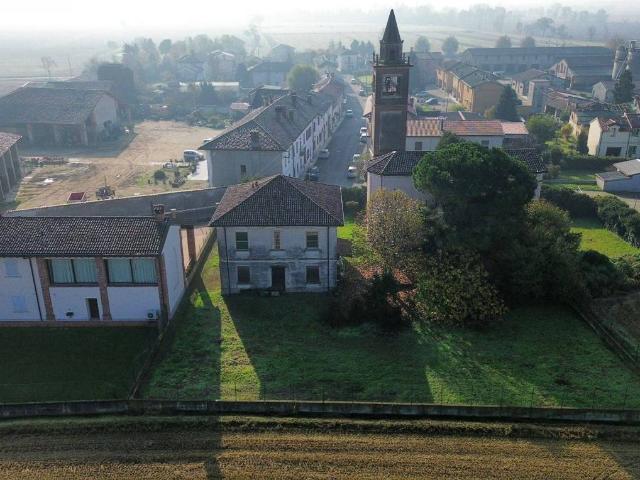 Villa Indipendente in vendita a Giussago, Lombardia