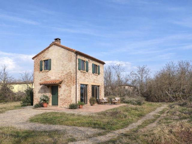Villa Indipendente in vendita a Giussago, Lombardia