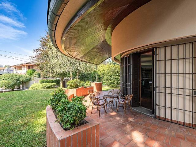 Villa Indipendente in vendita a Robbiano, Giussano