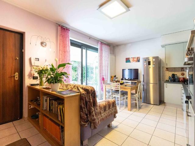 Villa Indipendente in vendita a Giussano, Lombardia