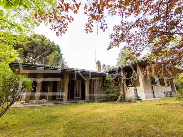 Villa Indipendente in vendita a Robbiano, Giussano