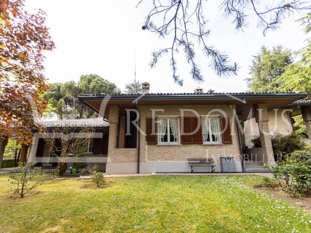 Villa Indipendente in vendita a Robbiano, Giussano