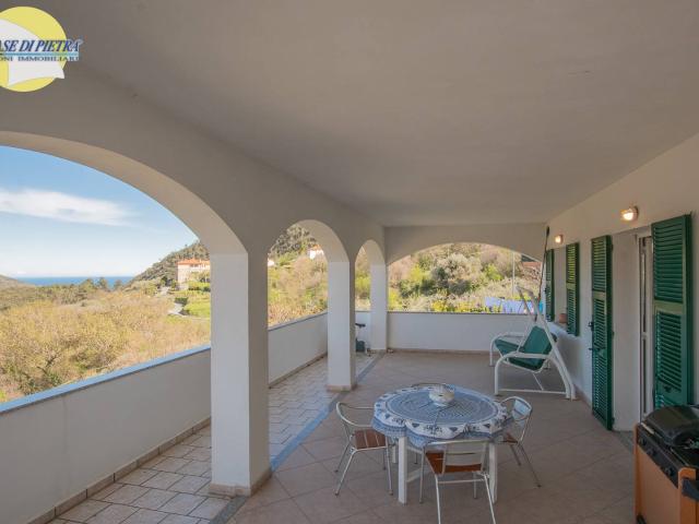 Villa Indipendente in vendita a Giustenice, Liguria