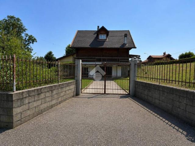Villa Indipendente in vendita a Unione Montana di Comuni delle Valli di Lanzo, Ceronda e Casternone, Piemonte
