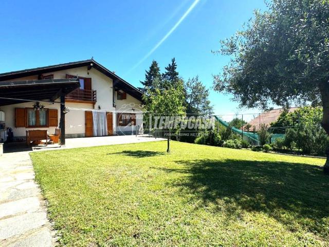Villa Indipendente in vendita a Unione Montana di Comuni delle Valli di Lanzo, Ceronda e Casternone, Piemonte