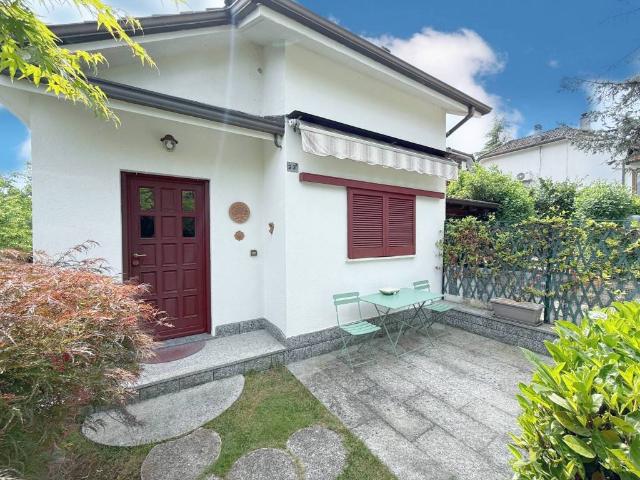 Villa Indipendente in vendita a Godiasco Salice Terme, Salice Terme