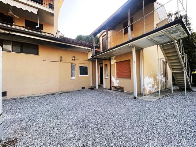 Villa Indipendente in vendita a Godiasco Salice Terme, Salice Terme