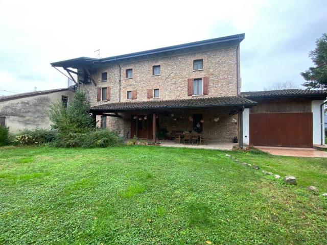 Villa Indipendente in vendita a Goito, Lombardia