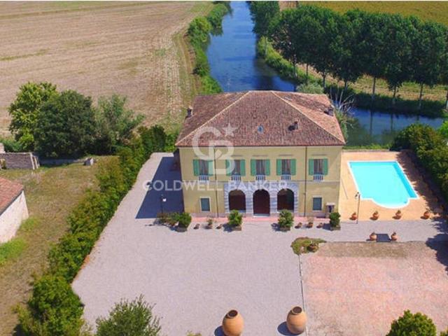 Villa Indipendente in vendita a Goito, Lombardia