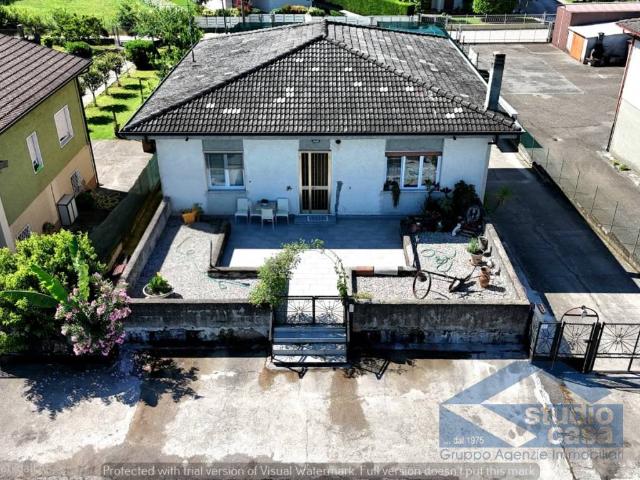 Villa Indipendente in vendita a Goito, Lombardia