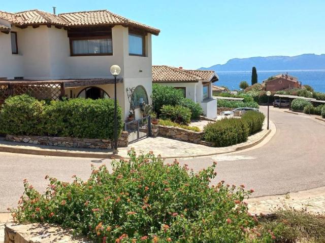 Villa Indipendente in vendita a Golfo Aranci, Sardigna/Sardegna
