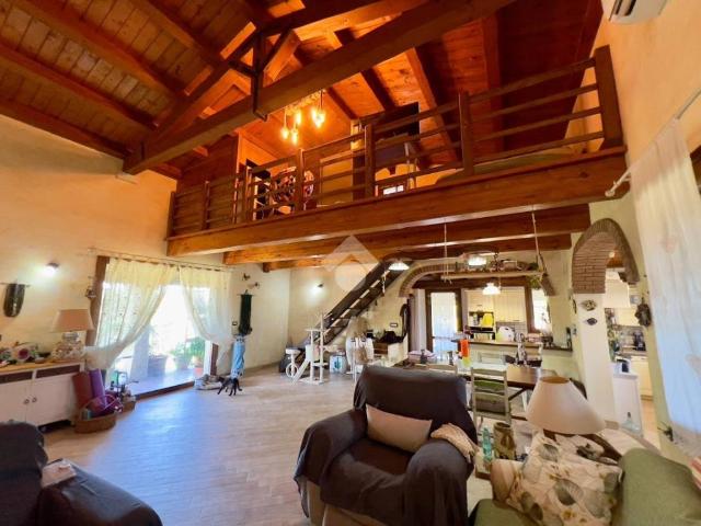 Villa Indipendente in vendita a Cortoghiana, Carbonia