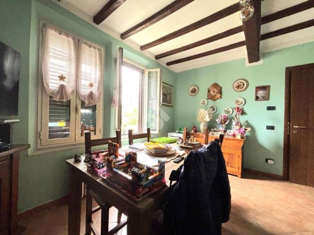 Villa Indipendente in vendita a Bondeno Di Gonzaga, Lombardia