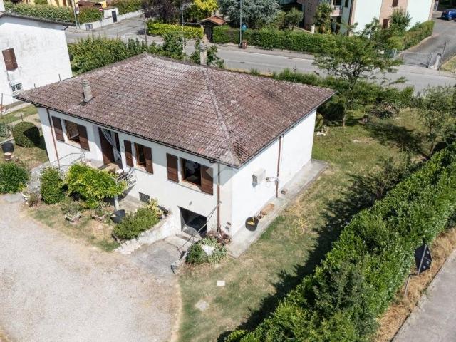 Villa Indipendente in vendita a Bondeno Di Gonzaga, Lombardia