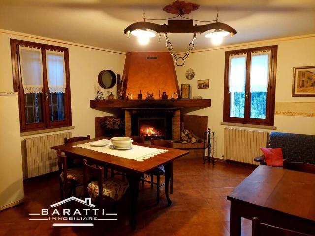 Villa Indipendente in vendita a Pegognaga, Lombardia