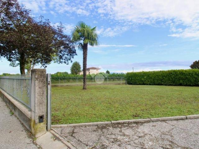 Villa Indipendente in vendita a Gorgo Al Monticano, Veneto