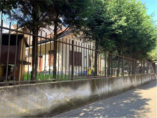 Villa Indipendente in vendita a Casino Luraghi, Gorgonzola
