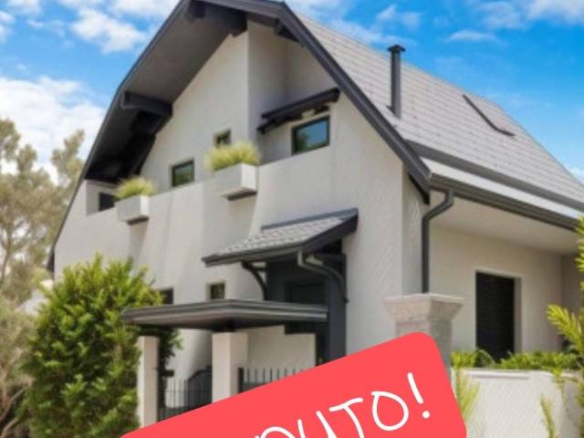 Villa Indipendente in vendita a Gorgonzola, Lombardia