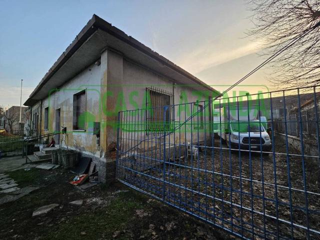 Villa Indipendente in vendita a Gorgonzola, Lombardia