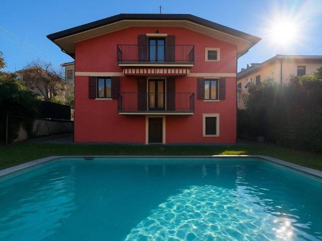 Villa Indipendente in vendita a Piazzutta / Placuta, Gorizia