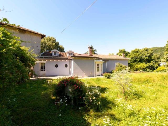 Villa Indipendente in vendita a Straccis / Stražice, Gorizia