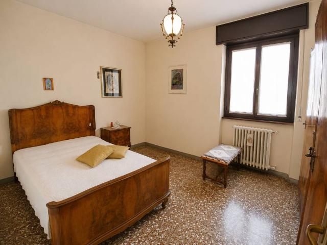 Villa Indipendente in vendita a Gorla Maggiore, Lombardia