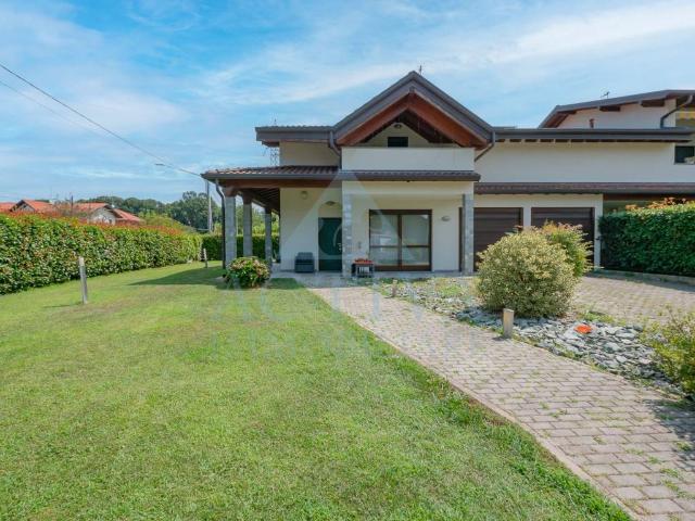 Villa Indipendente in vendita a Prospiano, Gorla Minore
