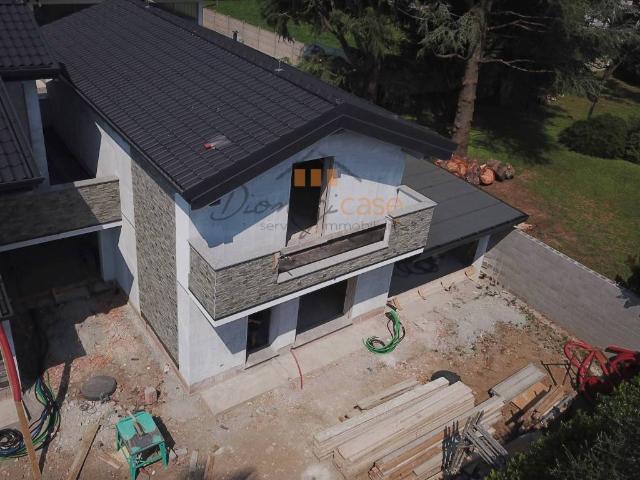 Villa Indipendente in vendita a Prospiano, Gorla Minore