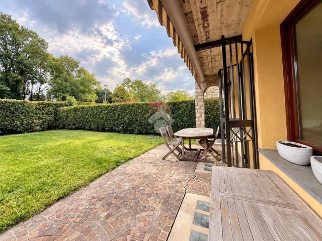 Villa Indipendente in vendita a Gorle, Bergamo